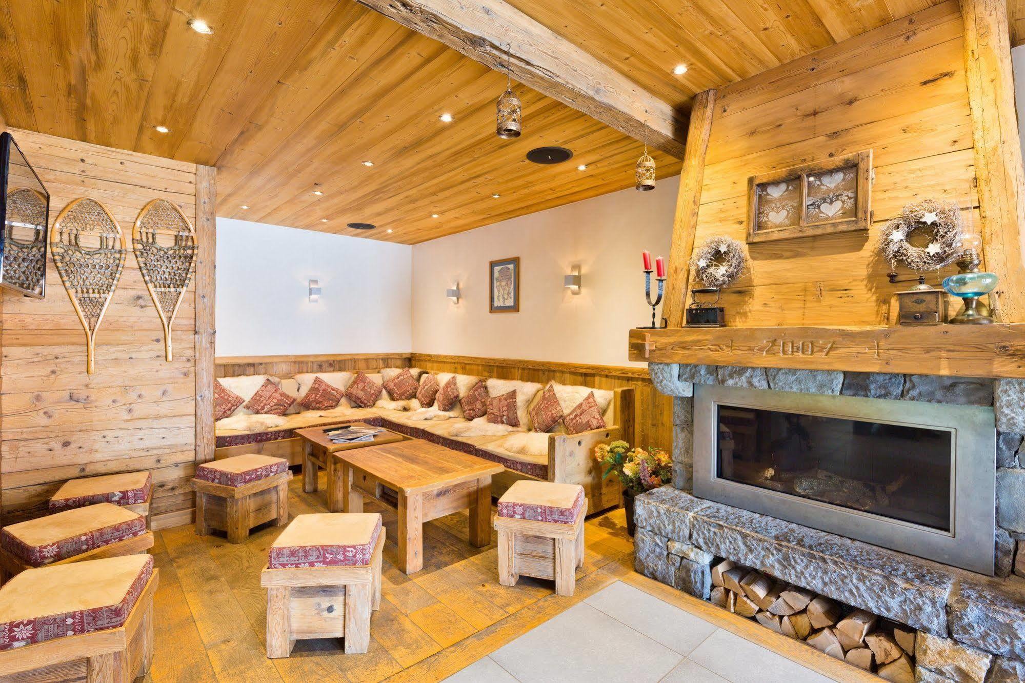 Hotel Logis La Croix-saint-maurice 3*
